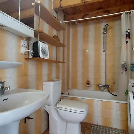 Ferienhaus In Meeresnaehe, Privater Pool, Garten Und Kostenlose Fahrraeder