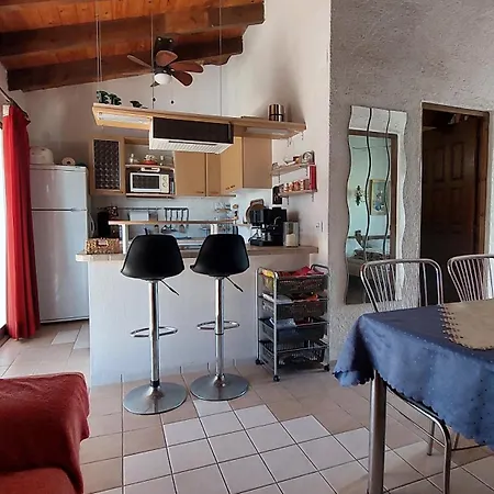 Ferienhaus In Meeresnaehe, Privater Pool, Garten Und Kostenlose Fahrraeder